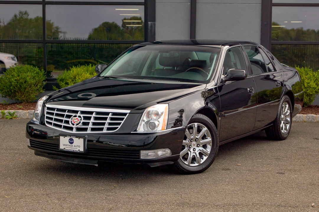 2008 Cadillac DTS - Image 3 of 31