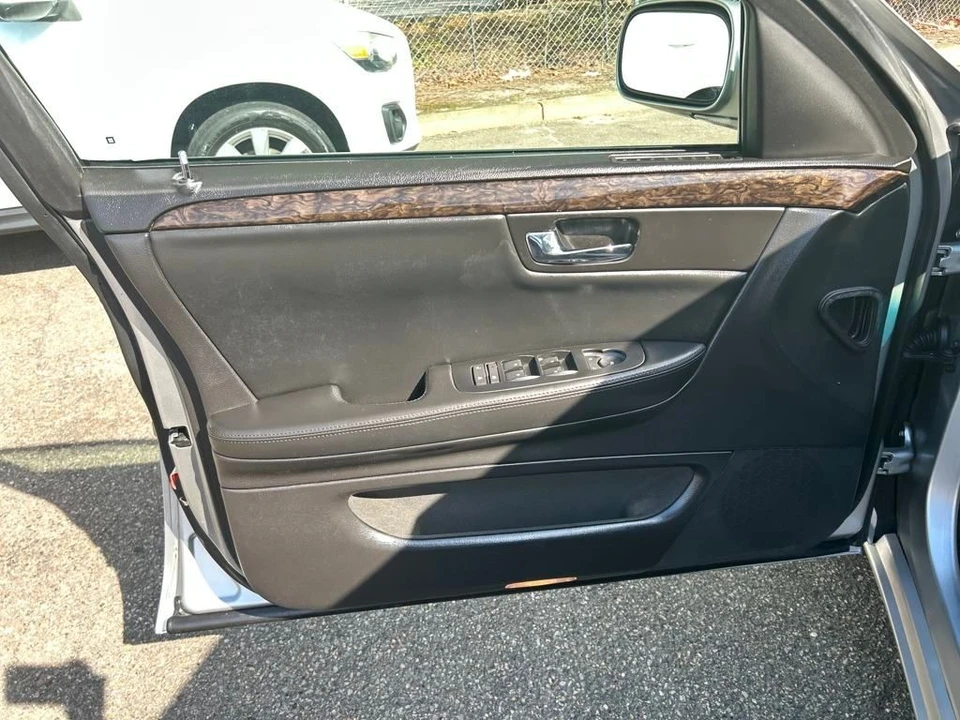 2008 Cadillac DTS - Image 10 of 12