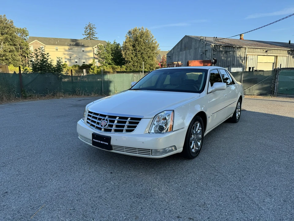 2008 Cadillac DTS - Image 7 of 31
