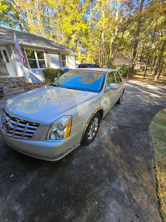 2008 Cadillac DTS - Image 3 of 13