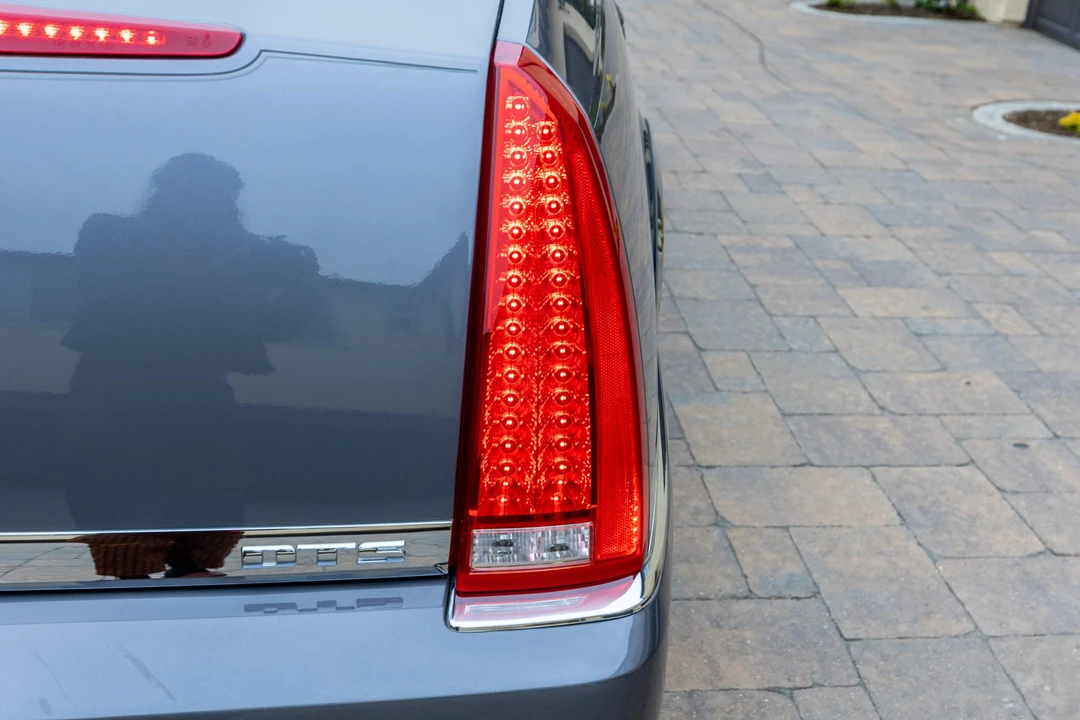 2008 Cadillac DTS - Image 30 of 31