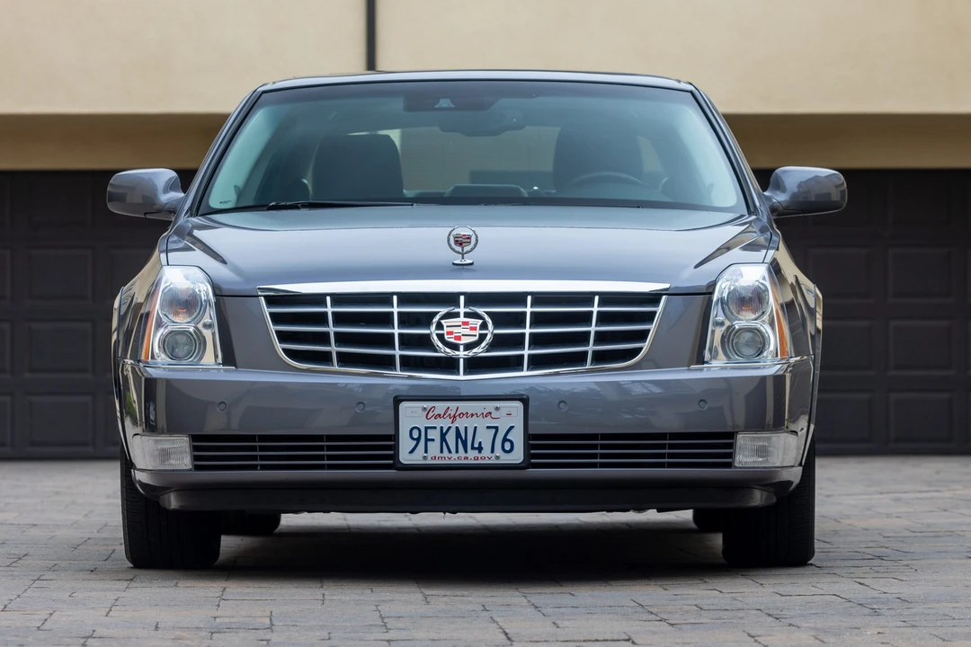 2008 Cadillac DTS - Image 4 of 31