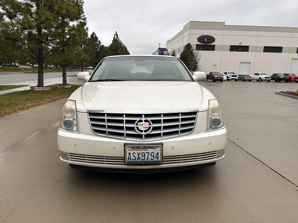 2008 Cadillac DTS - Image 13 of 31