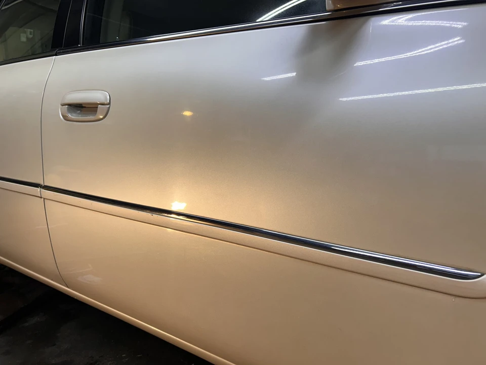 2008 Cadillac DTS - Image 24 of 31