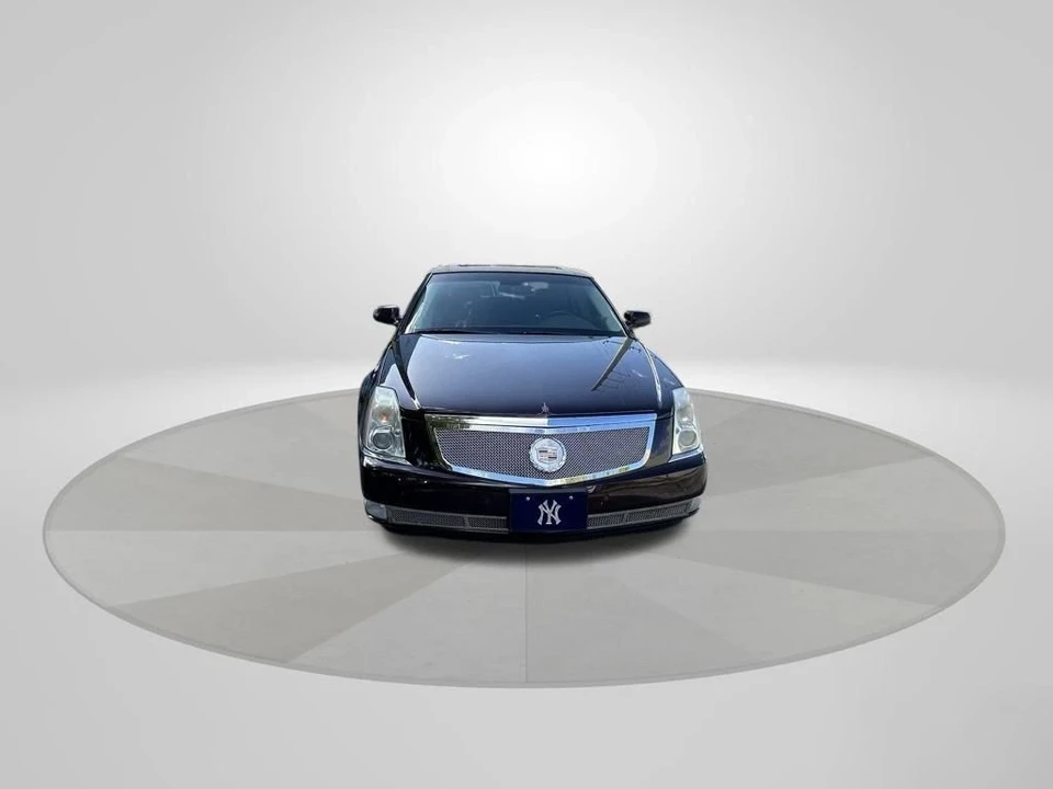 2008 Cadillac DTS - Image 2 of 12