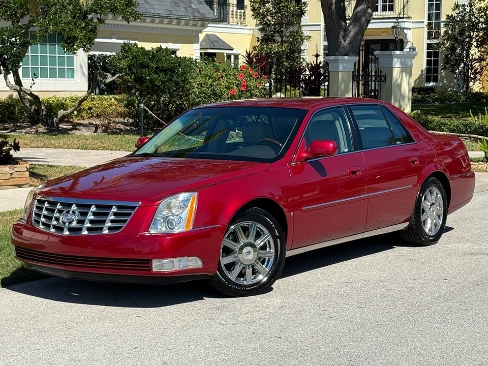 2008 Cadillac DTS - Image 8 of 21