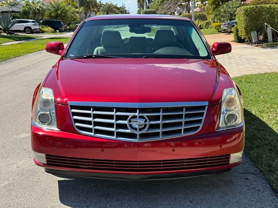 2008 Cadillac DTS - Image 4 of 21