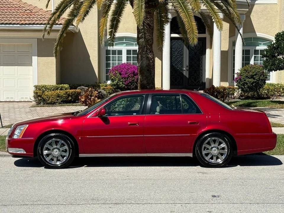 2008 Cadillac DTS - Image 6 of 21