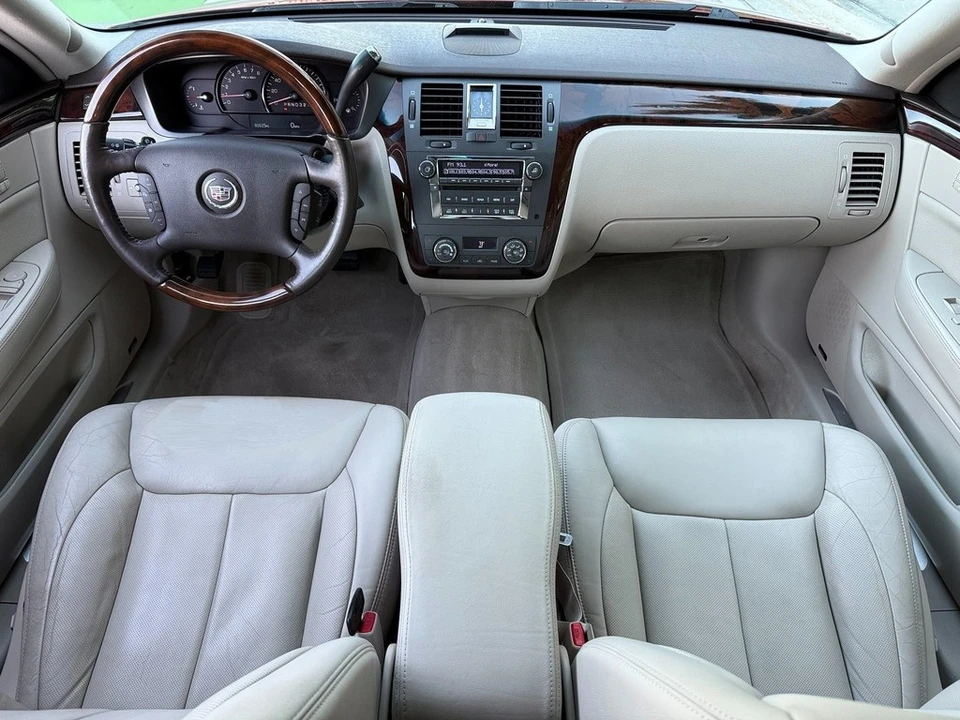 2008 Cadillac DTS - Image 16 of 21