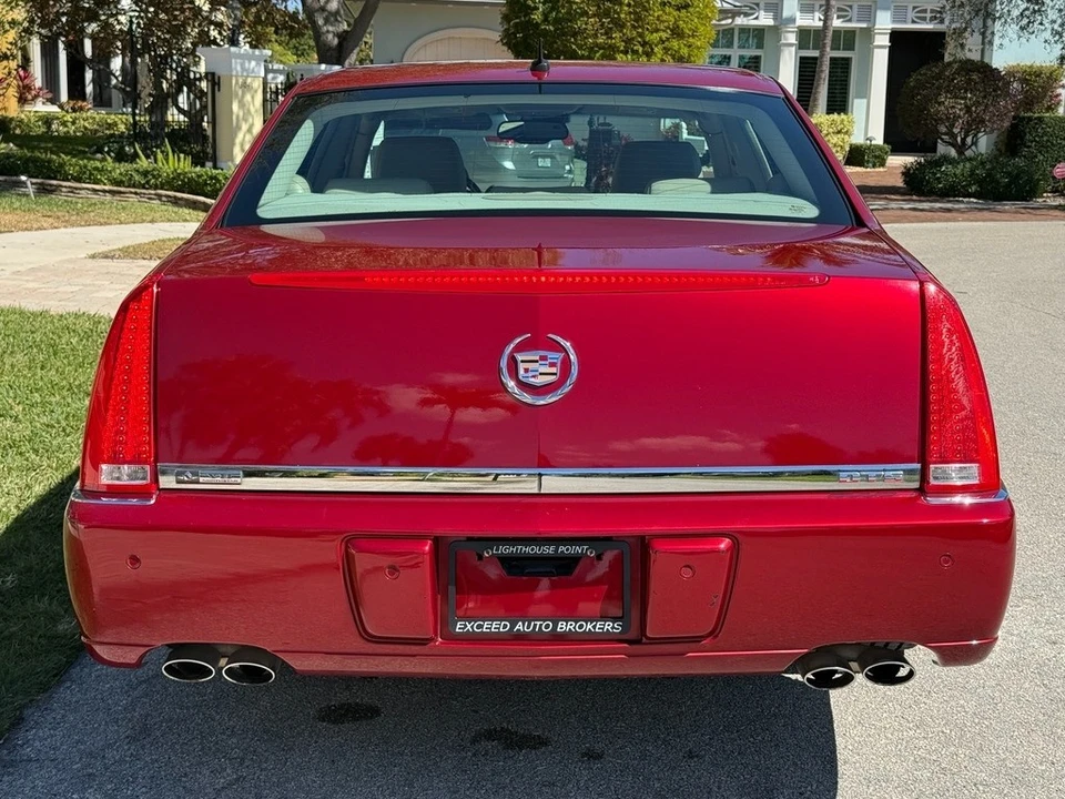 2008 Cadillac DTS - Image 5 of 21
