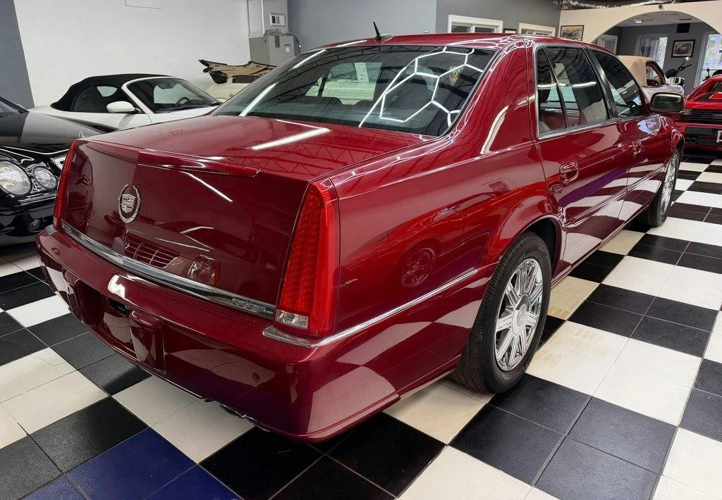 2008 Cadillac DTS - Image 27 of 31