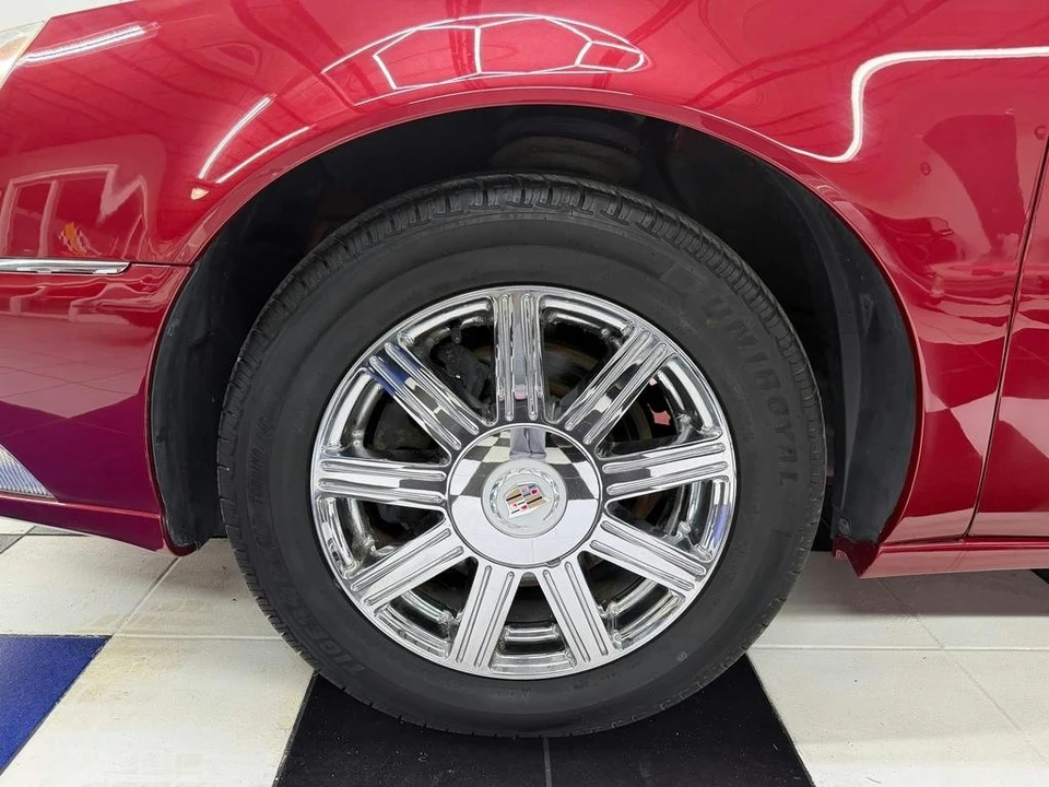 2008 Cadillac DTS - Image 10 of 31