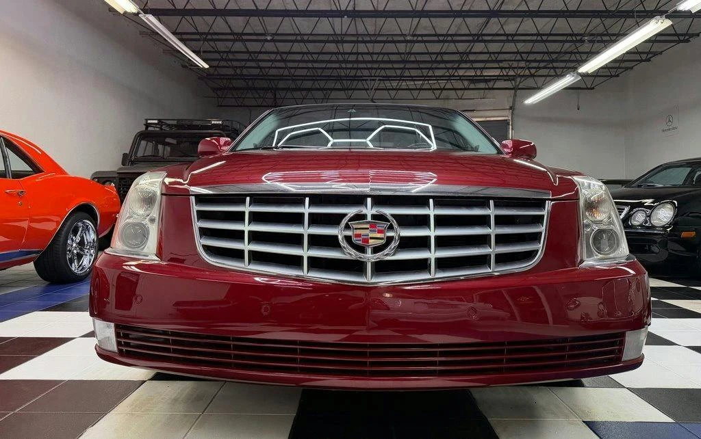 2008 Cadillac DTS - Image 4 of 31