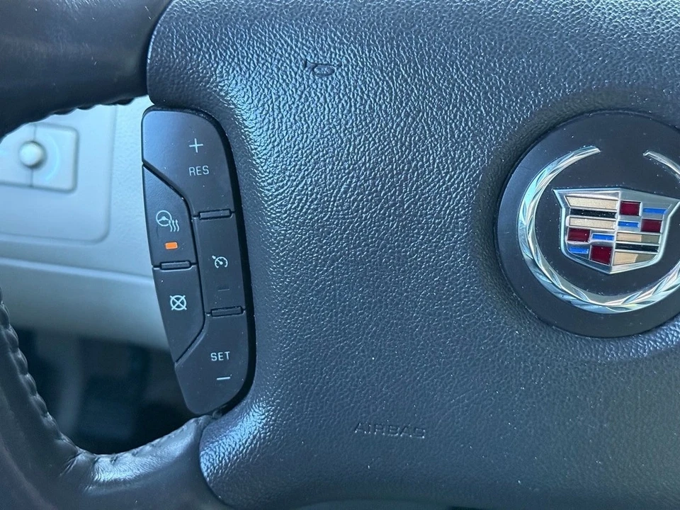 2008 Cadillac DTS - Image 13 of 21