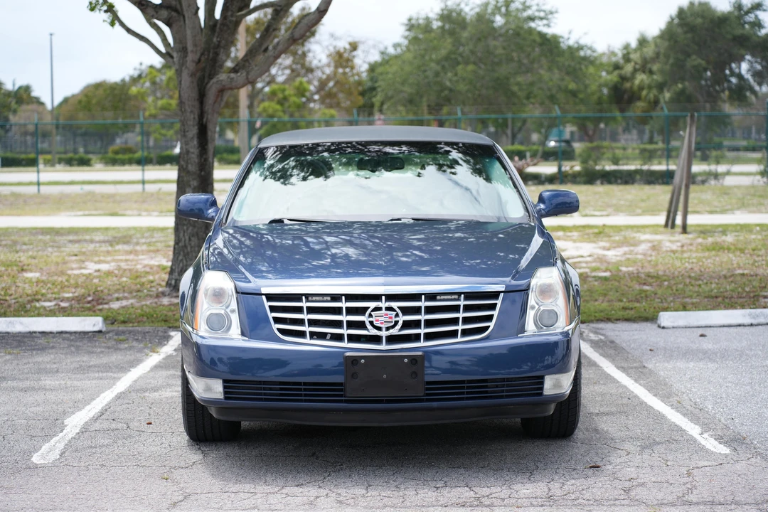 2008 Cadillac DTS - Image 7 of 31