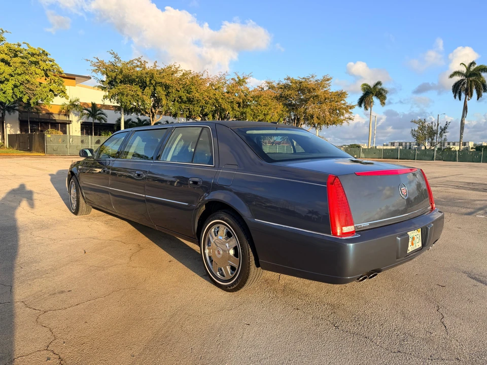 2008 Cadillac DTS - Image 24 of 31