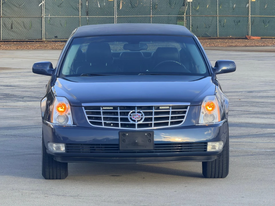 2008 Cadillac DTS - Image 6 of 31