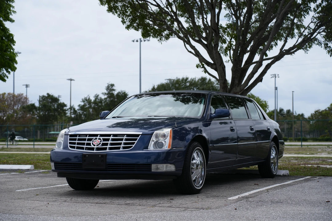 2008 Cadillac DTS - Image 13 of 31