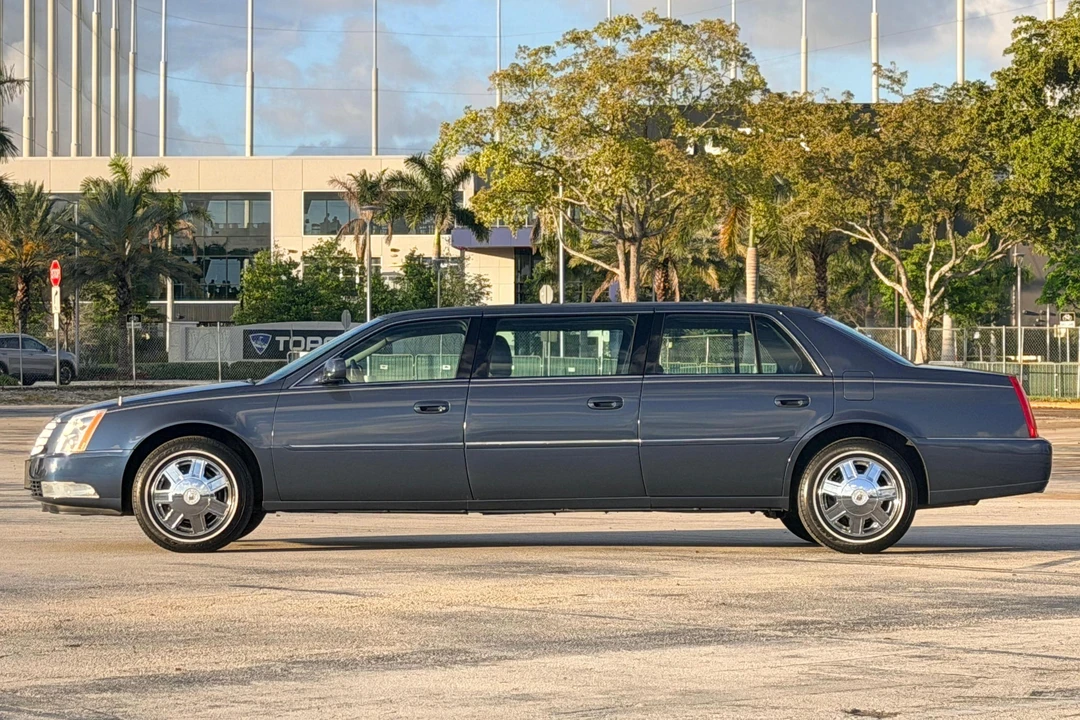 2008 Cadillac DTS - Image 21 of 31