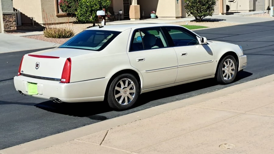 2008 Cadillac DTS - Image 3 of 21