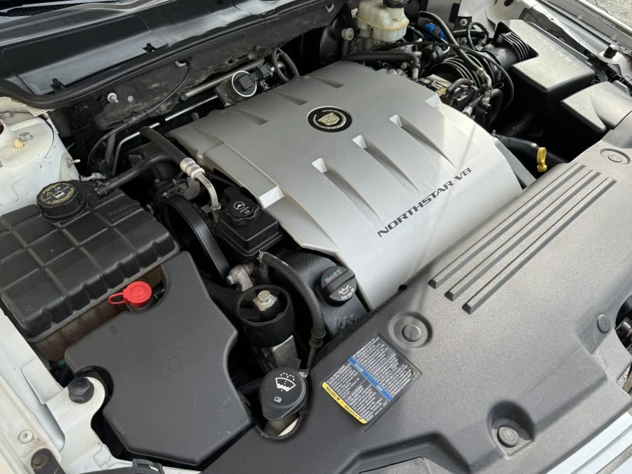 2008 Cadillac DTS - Image 8 of 10