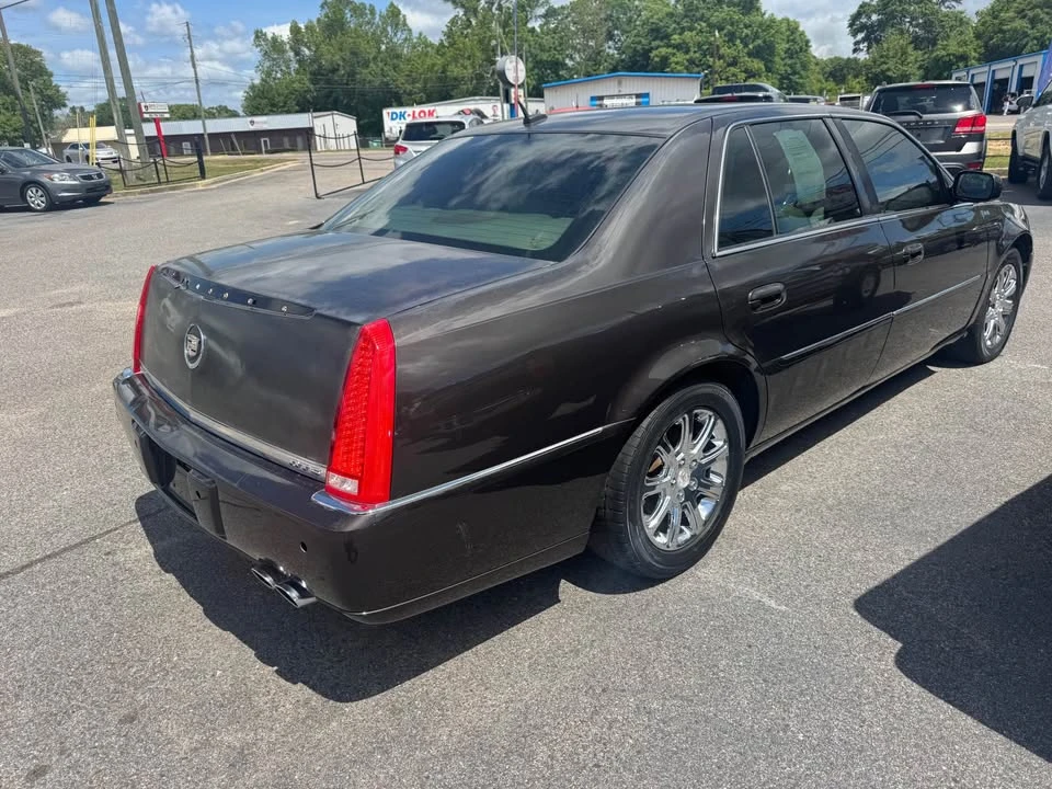 2008 Cadillac DTS - Image 5 of 9