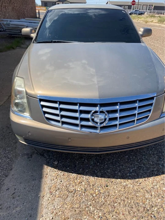 2008 Cadillac DTS - Image 9 of 15