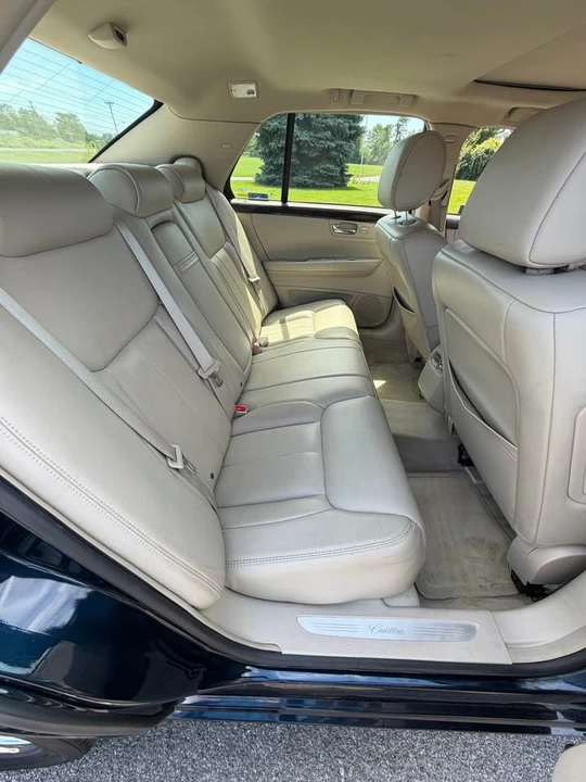 2008 Cadillac DTS - Image 7 of 10