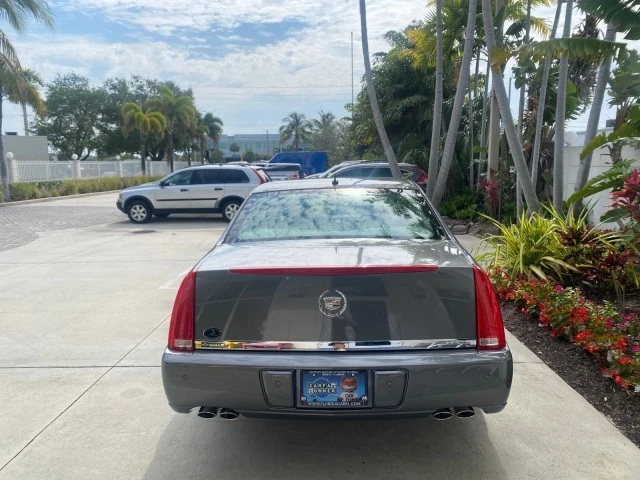 2008 Cadillac DeVille - Image 7 of 22