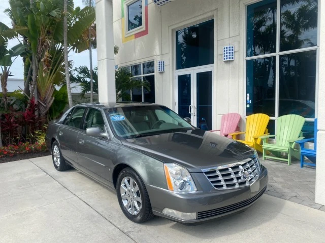 2008 Cadillac DeVille - Image 2 of 22