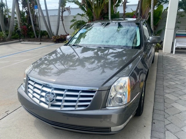 2008 Cadillac DeVille - Image 4 of 22
