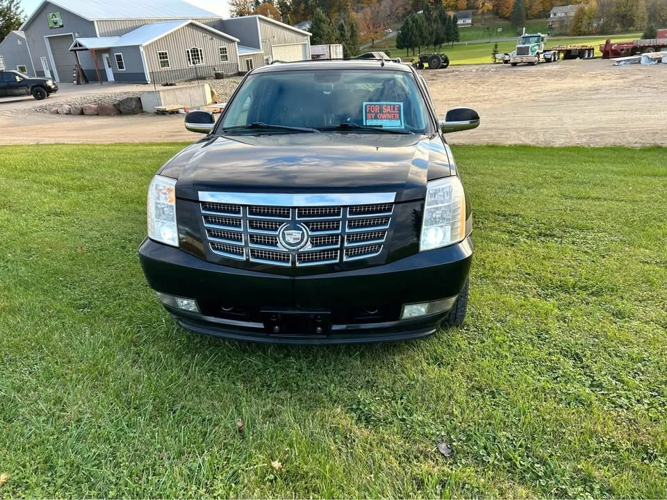 2008 Cadillac Escalade & EXT 3rd Gen - Image 3 of 8