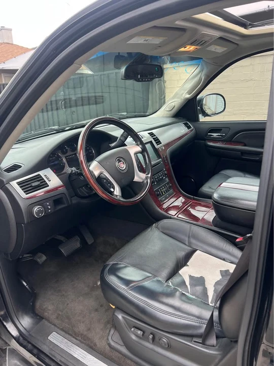 2008 Cadillac Escalade & EXT 3rd Gen - Image 7 of 10