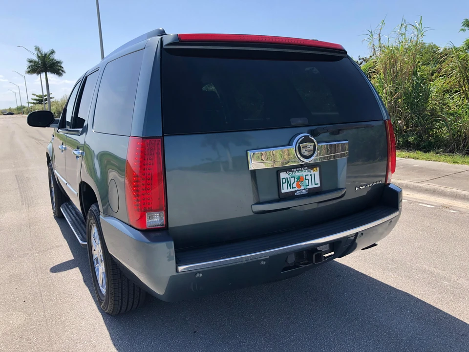 2008 Cadillac Escalade & EXT 3rd Gen - Image 14 of 31