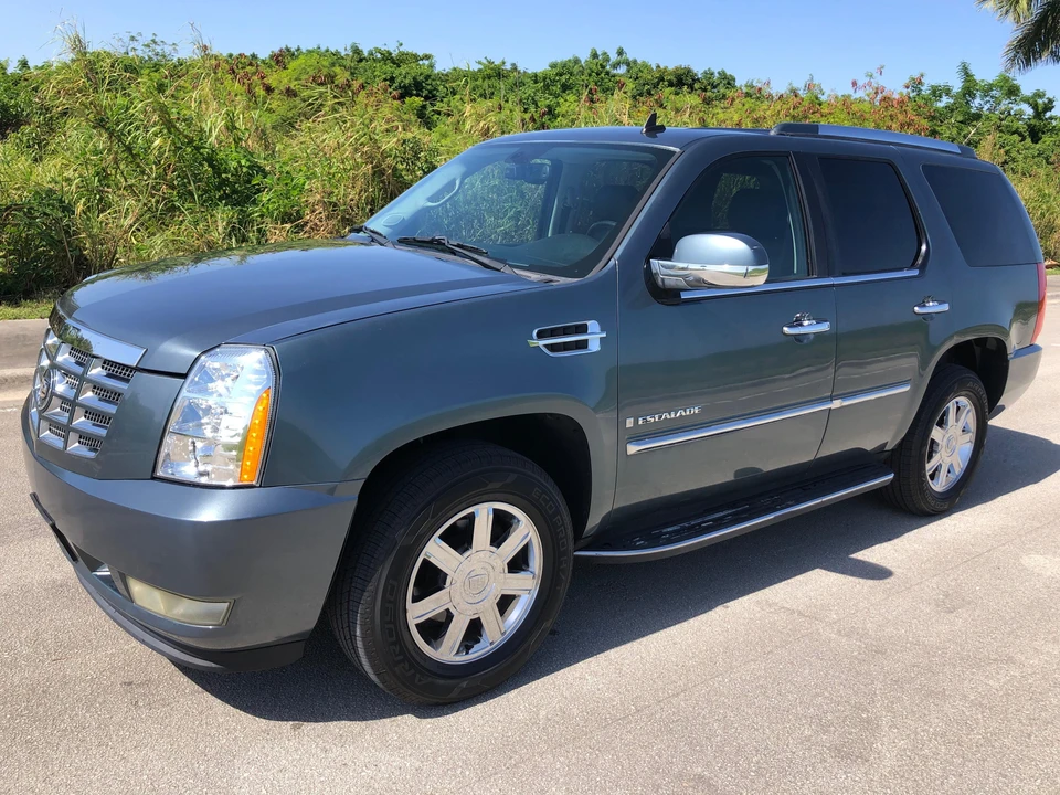 2008 Cadillac Escalade & EXT 3rd Gen - Image 9 of 31