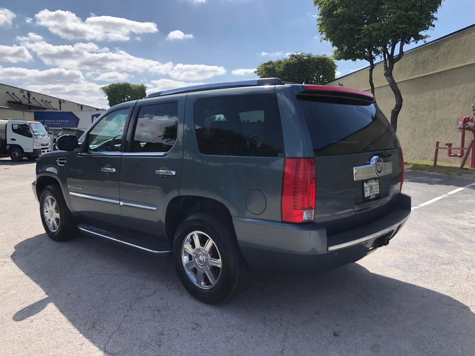 2008 Cadillac Escalade & EXT 3rd Gen - Image 12 of 31