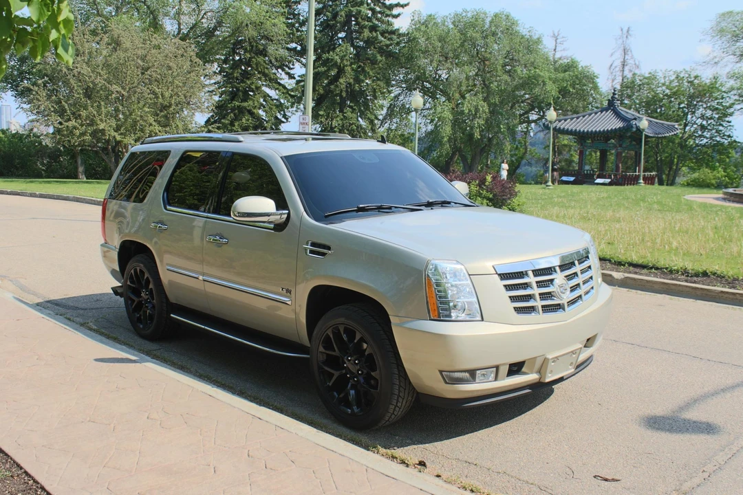 2008 Cadillac Escalade & EXT 3rd Gen - Image 8 of 31