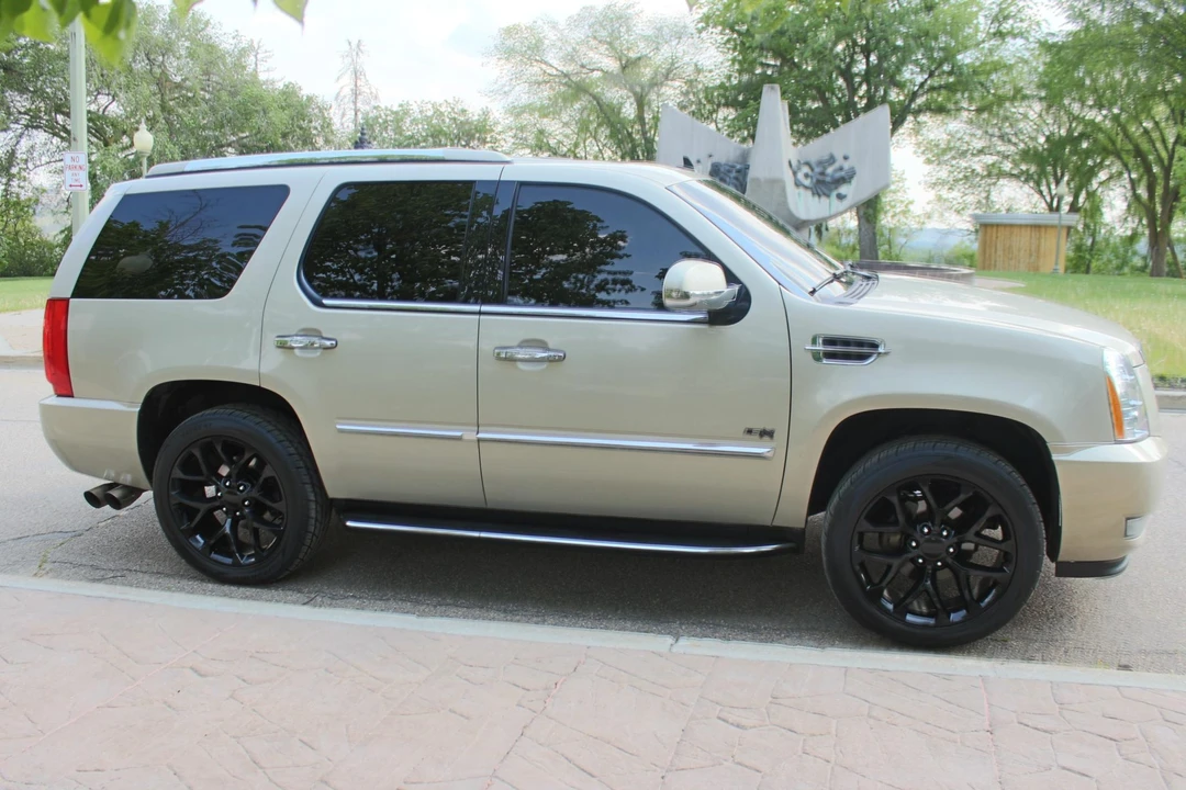 2008 Cadillac Escalade & EXT 3rd Gen - Image 10 of 31