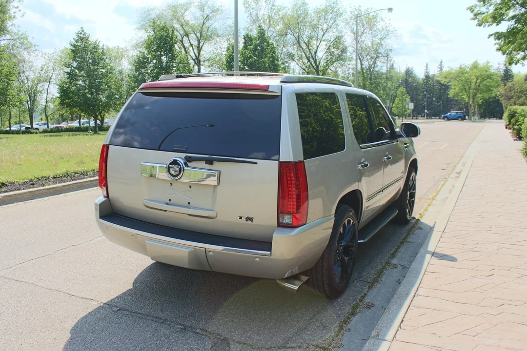 2008 Cadillac Escalade & EXT 3rd Gen - Image 13 of 31