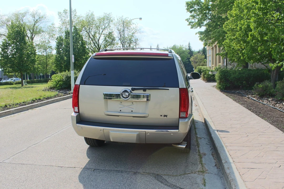2008 Cadillac Escalade & EXT 3rd Gen - Image 14 of 31