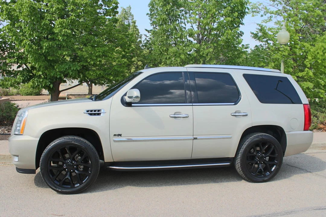 2008 Cadillac Escalade & EXT 3rd Gen - Image 25 of 31