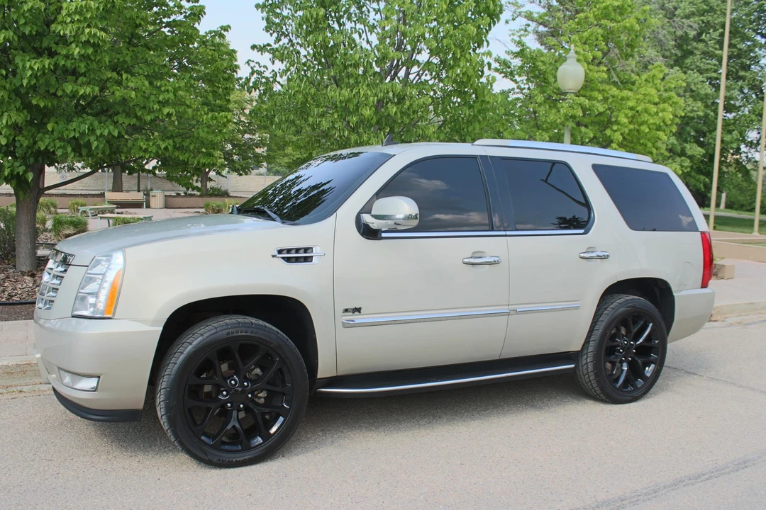 2008 Cadillac Escalade & EXT 3rd Gen - Image 27 of 31