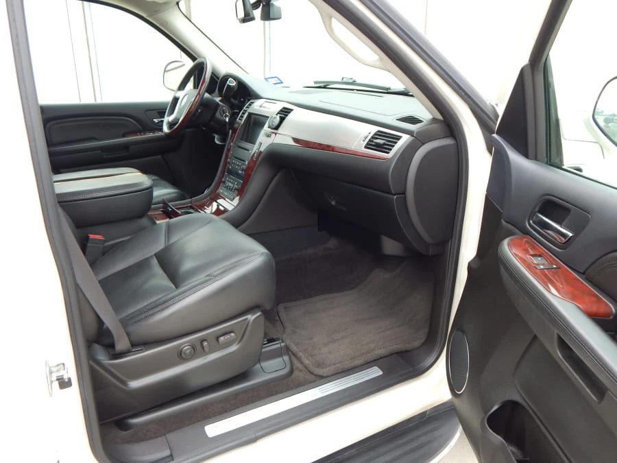 2008 Cadillac Escalade & EXT 3rd Gen - Image 4 of 7