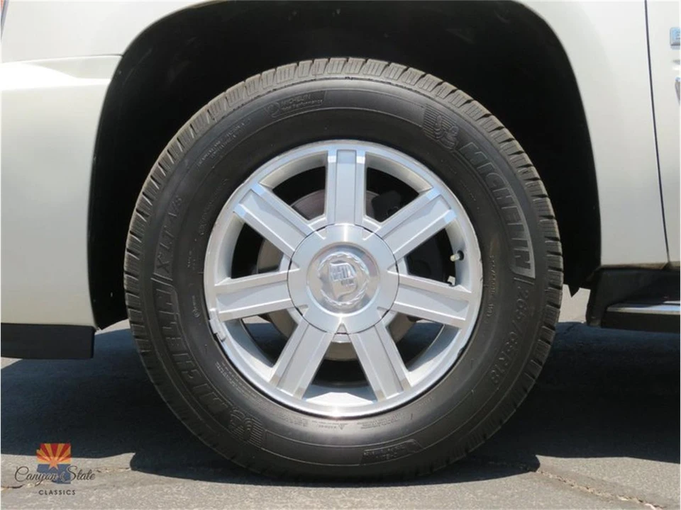 2008 Cadillac Escalade & EXT 3rd Gen - Image 18 of 31