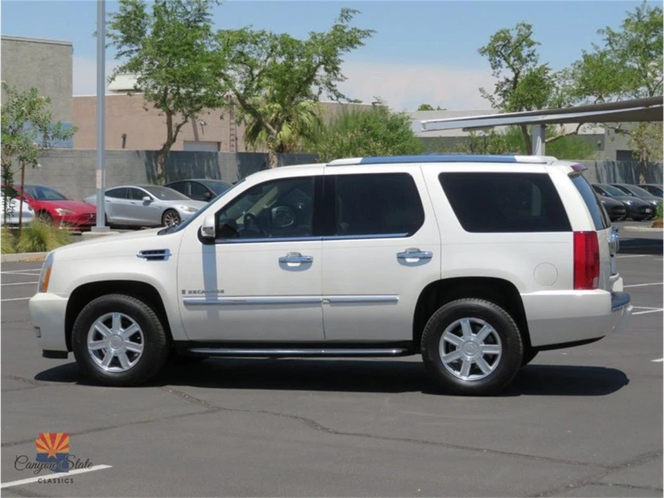2008 Cadillac Escalade & EXT 3rd Gen - Image 10 of 31