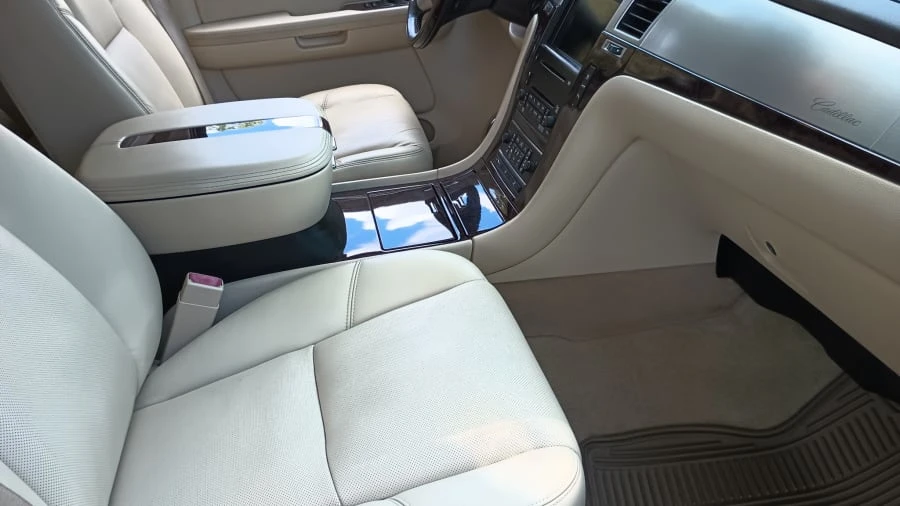 2008 Cadillac Escalade & EXT 3rd Gen - Image 6 of 16