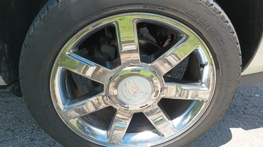 2008 Cadillac Escalade & EXT 3rd Gen - Image 10 of 16