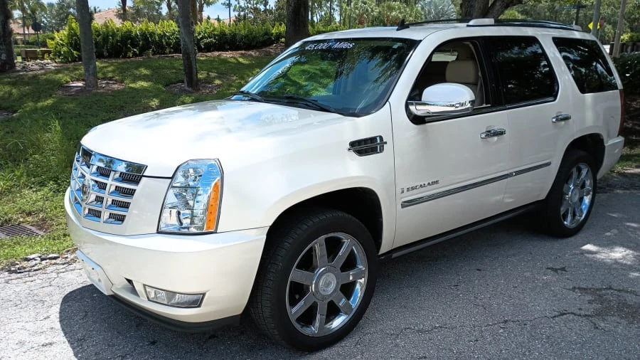 2008 Cadillac Escalade & EXT 3rd Gen - Image 15 of 16