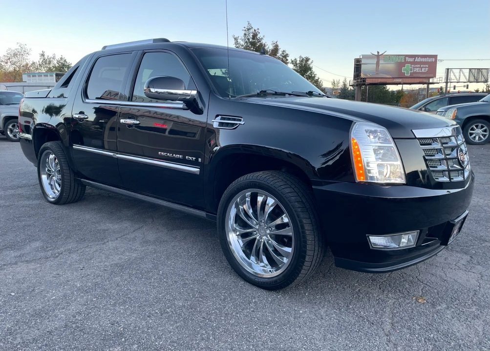 2008 Cadillac Escalade & EXT 3rd Gen - Image 3 of 21