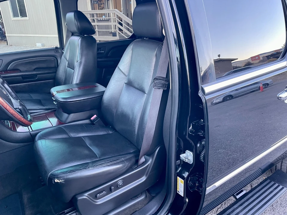 2008 Cadillac Escalade & EXT 3rd Gen - Image 15 of 21